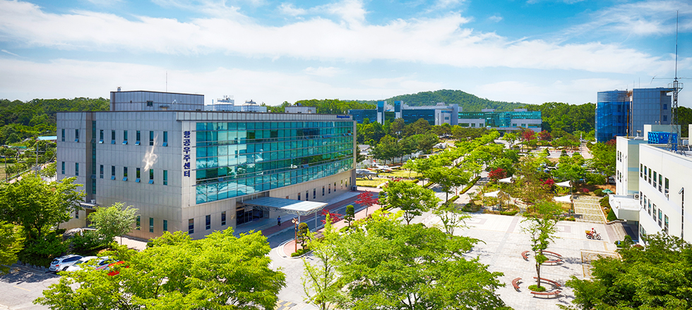 Авиационный институт самара. Самарский авиационный институт. Шеньянский политехнический университет (китай). Aerospace university logatip. Колледж инха в корее.